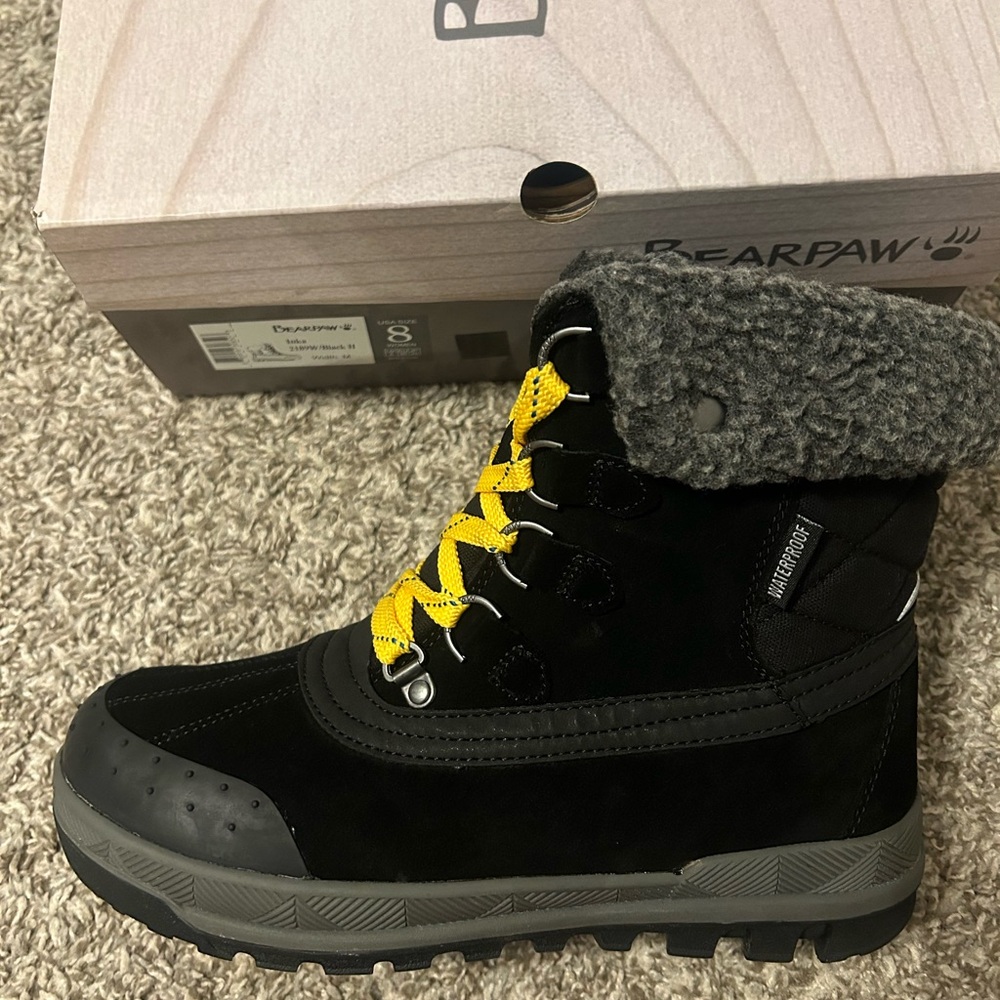Bearpaw Inca Boot 8 NWB